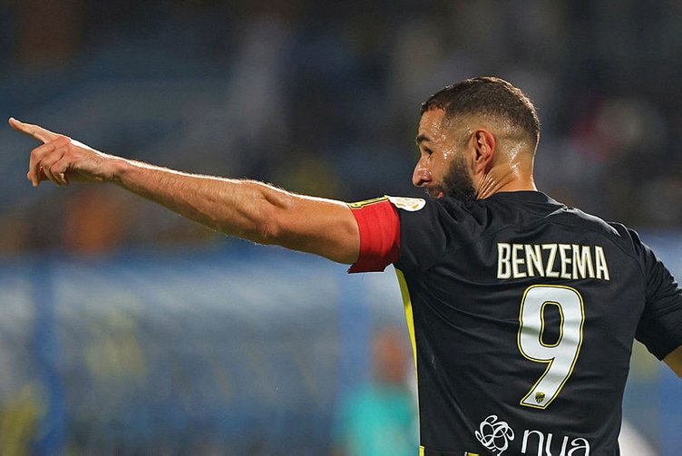 Karim Benzema’dan flaş karar!