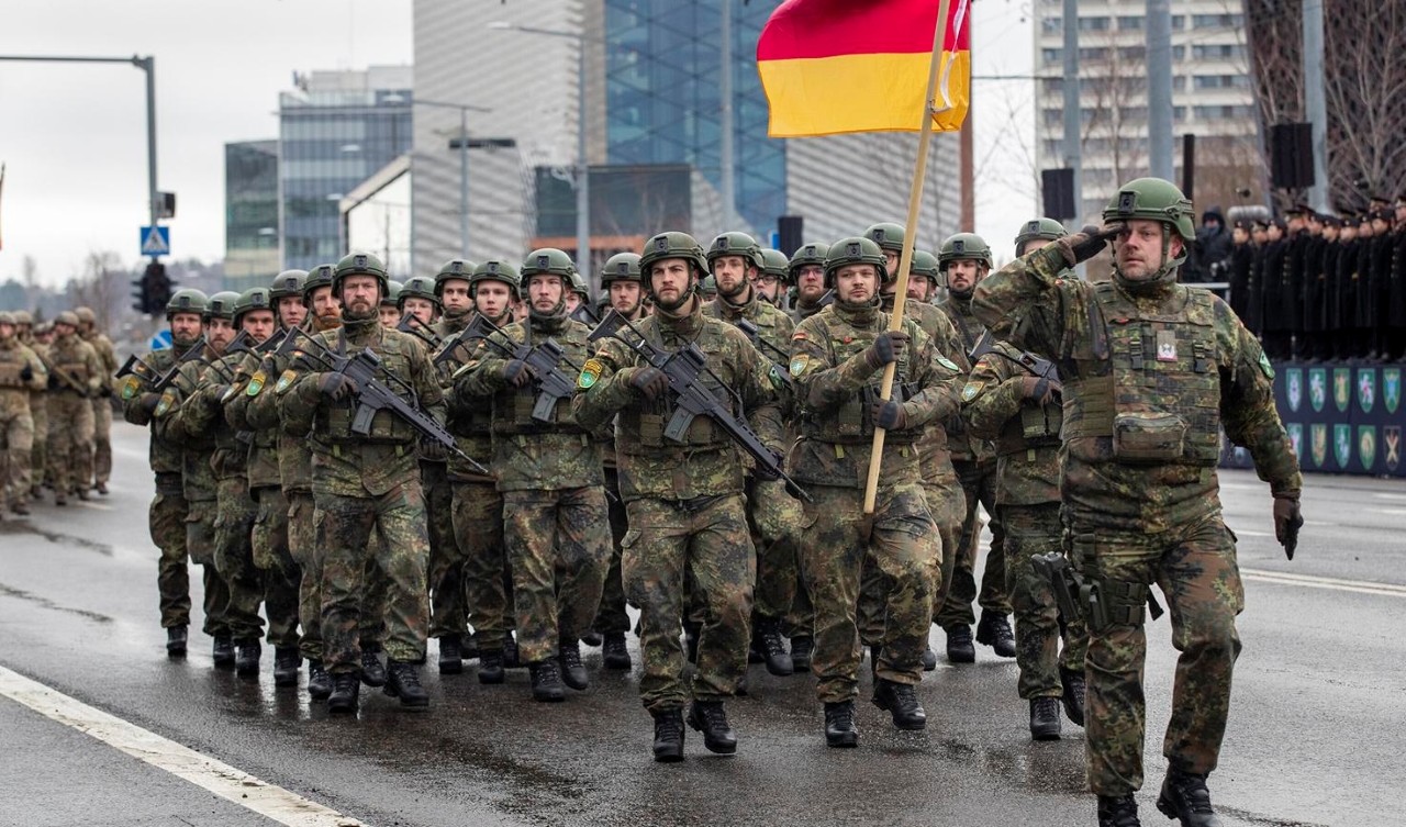 Almanya’dan Tarihi Hamle: Askeri Harcamalara 500 Milyar Euro!