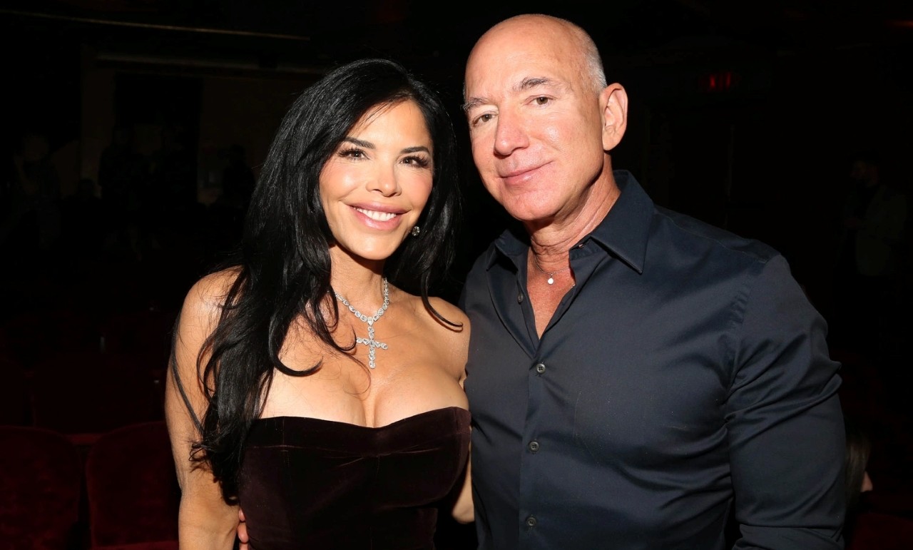 Paris’te Parlayan Yıldız: Lauren Sánchez’in Bekarlığa Veda Partisi Düğün Öncesi Göz Kamaştırdı