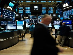 Trump’tan Yeni Gümrük Hamlesi Borsalarda Kırmızı Alarm!